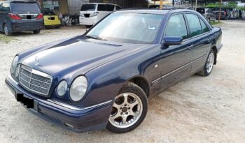 2000 Mercedes Benz E230 ELEGANCE 2.3 5 SPEED W210 – TY full