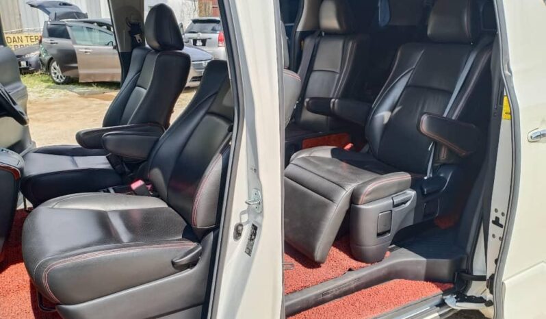 Toyota VELLFIRE 2.4 Z (A) 2 P/DOOR P/BOOT full